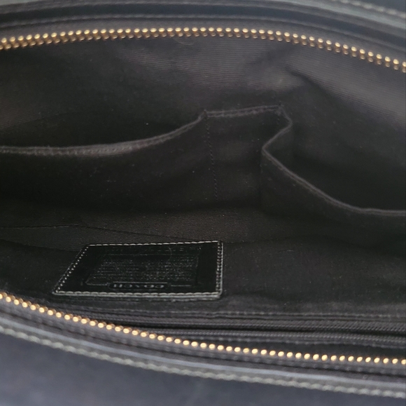 COACH Monogram Canvas Signature Logo Shoulder/ Handbag - Picture 16 of 16